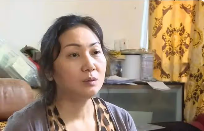 回顧轟動一時的湖南4胞胎:父親去世留47套房,今卻只能輟學在家
