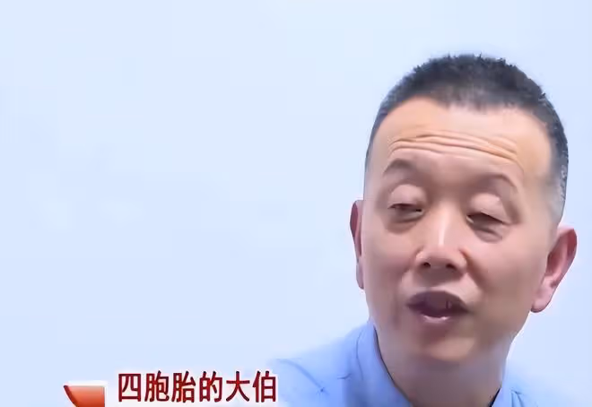 回顧轟動一時的湖南4胞胎:父親去世留47套房,今卻只能輟學在家