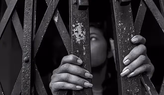 16年廣東男子吃炸生蚝,感覺味道很熟悉,意外找到失散13年的父親