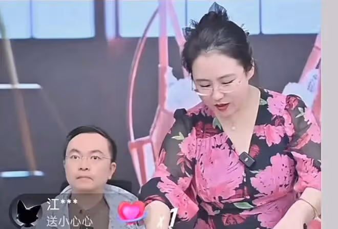 突發!蔡磊破冰驛站櫥窗被封,黃V被摘,段睿緊急道歉換新號直播