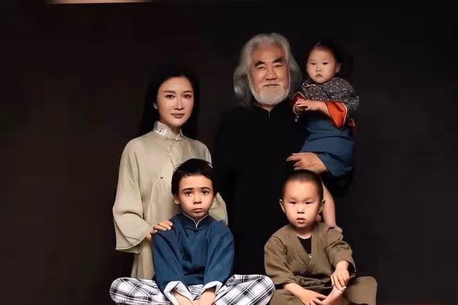 張紀中六一送驚喜,浪漫舉動引關注,愛情細節顯真情