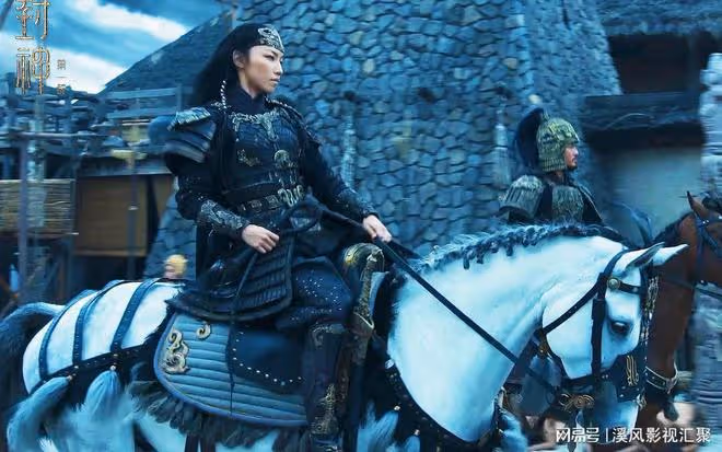 封神第二部延遲上映,鄧嬋玉演員火了,加盟吳京的漫改電影鏢人!
