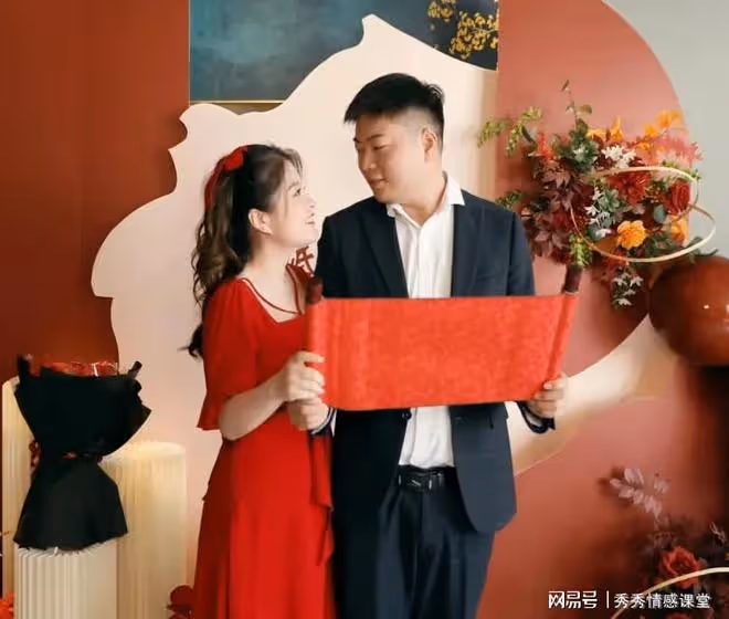 我的訂婚宴上,婆家來了一位不速之客,我和老公差點分了