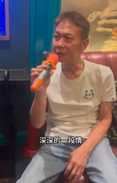 香港資深藝人近照暴瘦引發關注,因為流感失去味覺,曾經硬漢形象深入人心