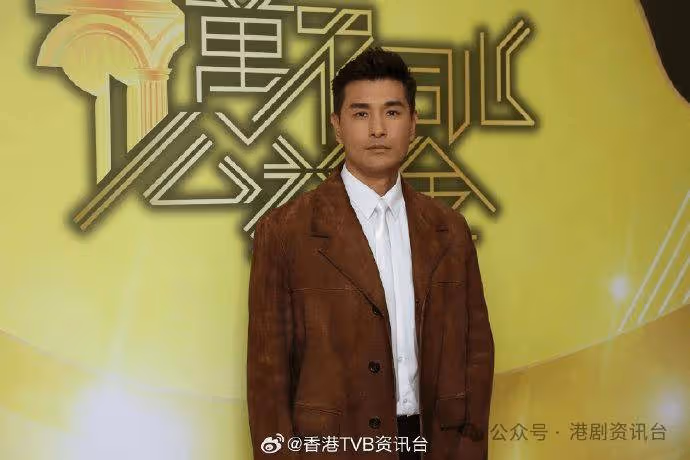 單文柔拎Hermès遭網民轟貪錢!陳展鵬得啖笑:其實我係富豪私生仔