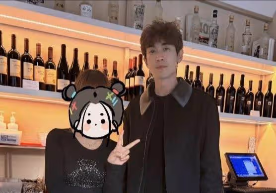 太可怕!36歲林更新瘦脫相,深淚溝大眼袋,歪嘴一笑被批像老太太