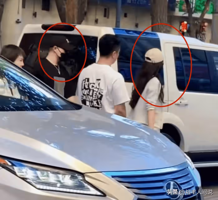 曝汪峰與森林北一起過兒童節!逛商店主動付款,默契度似老夫老妻
