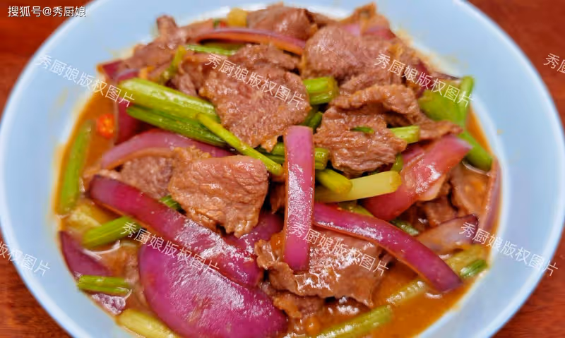 人過50歲,少吃豬肉,這三種肉要捨得吃,養出好骨骼,吃出好身體