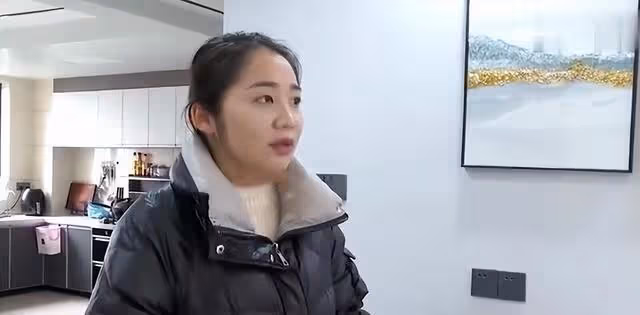 2021年,男子出車禍,妻子拒絕賣房救夫:車禍時他車裡有四個女人