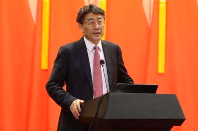 回顧:學霸家庭一門9個博士,高福院士:多虧了母親的引導教育