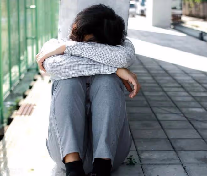 回顧:山東小伙遭老漢「洗腦」,以健身為由被脫褲子猥褻!