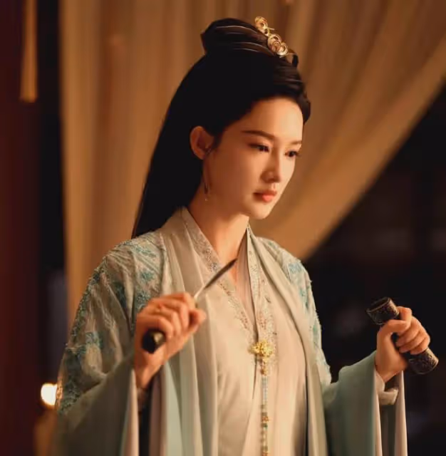 李沁一個字小作文登上熱搜！眾星告別《慶餘年2》，誰的小作文好
