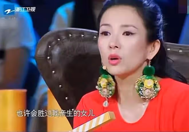 汪峰兒童節陪女友,章子怡陪孩子,差距一目了然