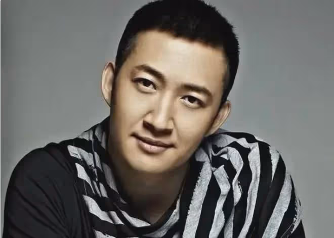 這次輪到47歲的王陽翻車,他動了誰的奶酪,全網黑評一片