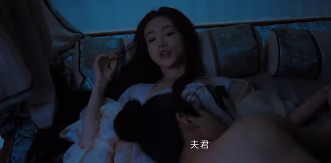 《墨雨雲間》薛芳菲不知,沈玉容為何將她活埋,而不給一紙休書?