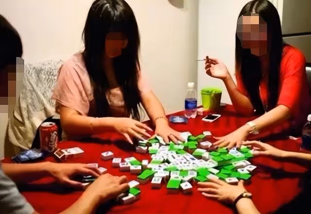 紀實:女子被迫以身抵債,嫌債主太粗魯,哭著辱罵:你真像狗熊