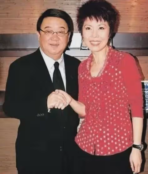 TVB前女星與同性戀人再合體現身!相愛16年卻不結婚!曾不讓前夫有壓力墮胎