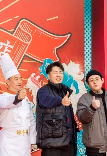 36歲杜海濤又瘦了,看了他的資產,才知道他的低調和聰明