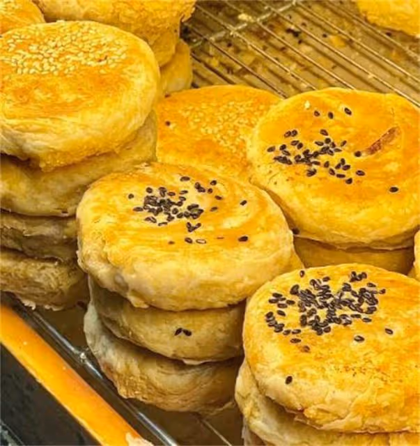 想吃板栗酥餅不用買,在家教你做,不用烤箱也酥脆,比買的更好吃