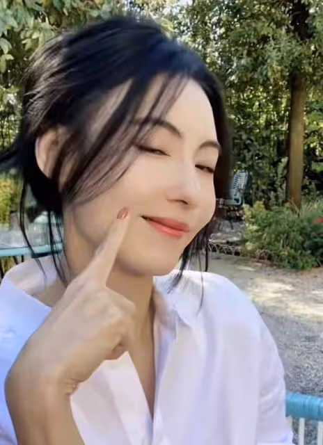 張柏芝前經紀人惹爭議！擅自簽約被指侵權，張柏芝回應：停止傷害