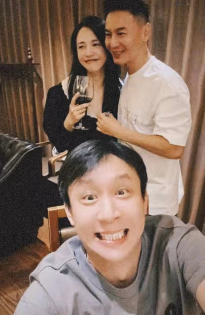 姚晨同學聚會太牛了!震驚網友:和楊志剛、于波、黃小蕾是同學?