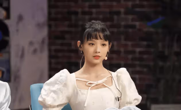 參加完《超級女聲》8年後演《承歡記》,28歲的她演楊紫情敵火了