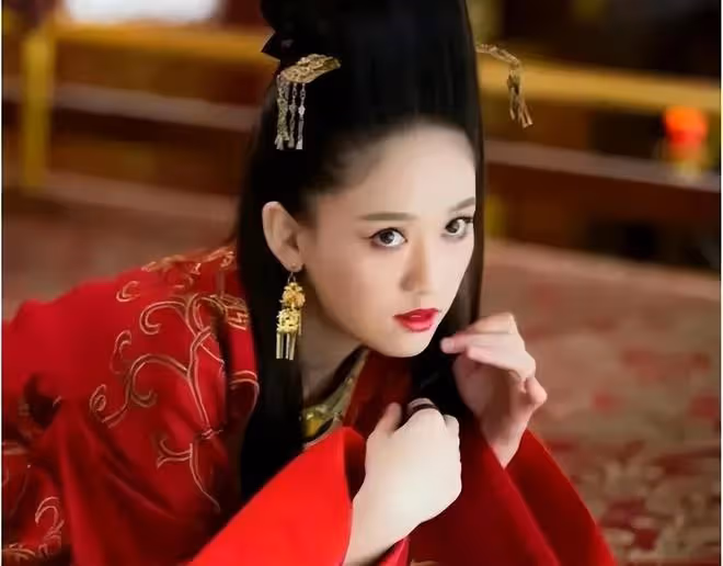 45歲陳喬恩終於服老,不再執著傻白甜!新劇演吳謹言惡毒後媽獲贊
