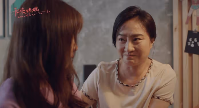 陪婆婆買東西「竟撞見老公和別的女人牽手逛街」！ 我太難堪假裝沒看到，結果被婆婆發現竟說：「別怕，讓我來！」下秒她向老公走去…. #完全沒料到會這樣發展