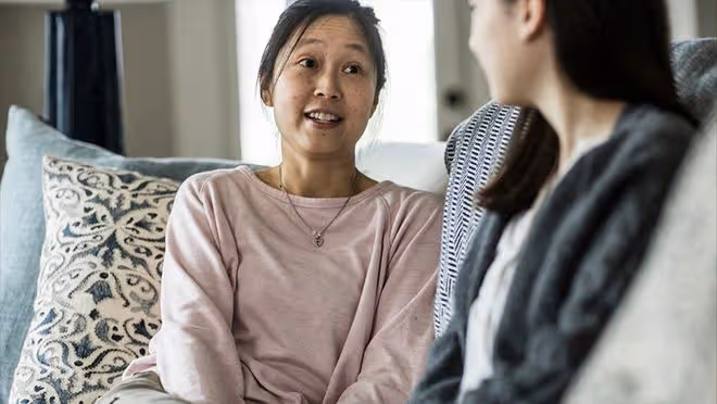 退休工資8000,兒子說要備孕讓我去養老院住,掛失工資卡兒媳慌了