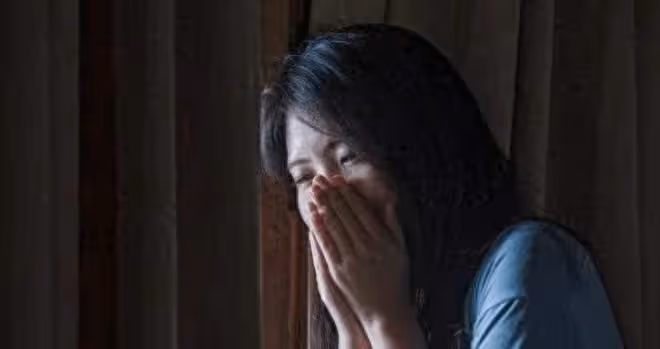 去男友家和准婆婆商量婚事,走時忘穿外套,折返回去,我當場退婚