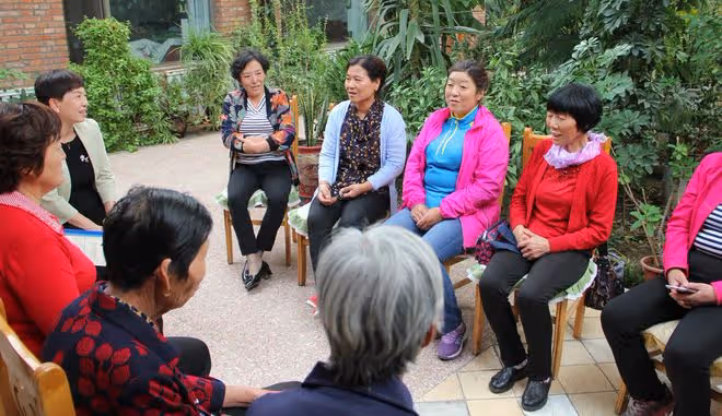 去男友家和准婆婆商量婚事,走時忘穿外套,折返回去,我當場退婚