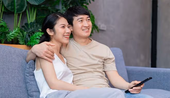 去男友家和准婆婆商量婚事,走時忘穿外套,折返回去,我當場退婚