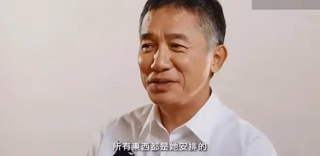 梁朝偉劉嘉玲又秀恩愛令人羨慕,60歲不生孩子,坐擁10億房產