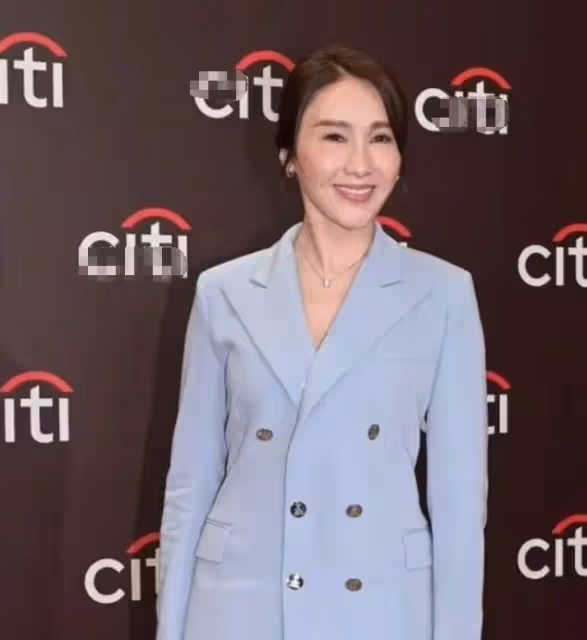 高圓圓黎姿楊冪的近照生圖，治好了我的容貌焦慮