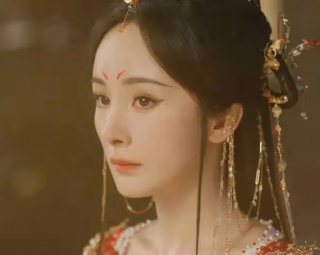 高圓圓黎姿楊冪的近照生圖,治好了我的容貌焦慮