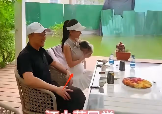 汪小菲的新婚姻，突然出現不和諧聲音，熟人預測汪兩年內會再離婚