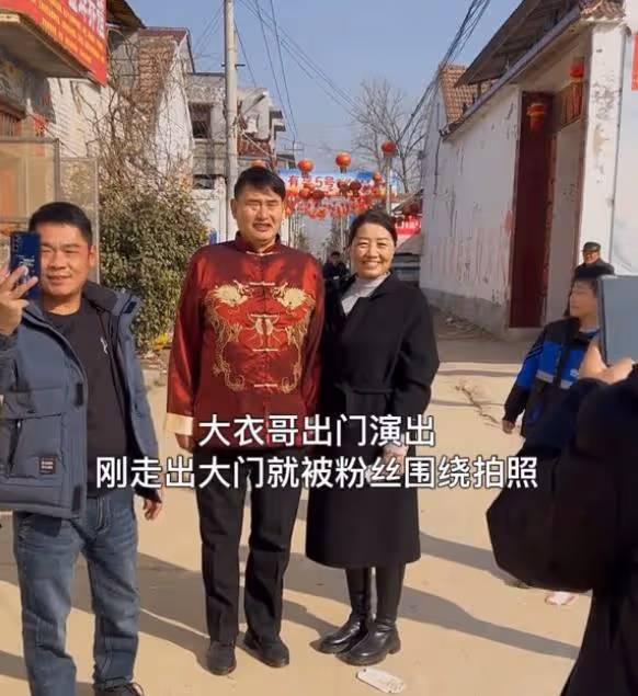 大衣哥稱小麥畝產1500斤,被網友吐槽吹牛,大衣哥解釋來了