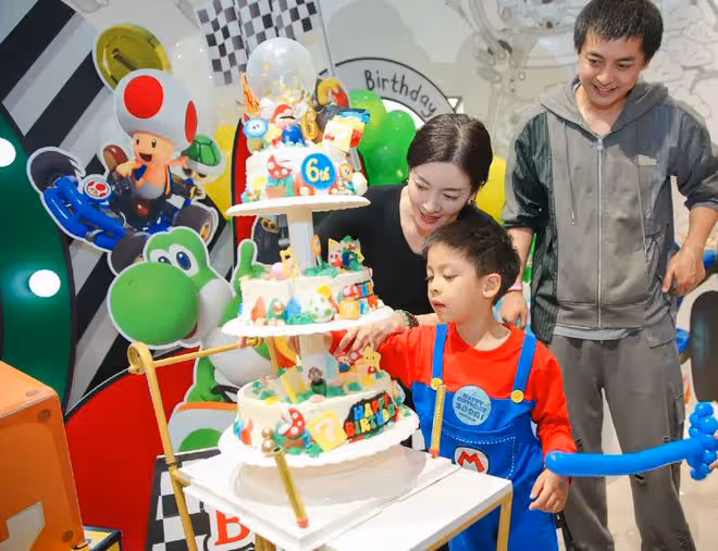 李晟李佳航為愛子慶生，6歲兒子濃眉大眼越長越帥，大名首曝光