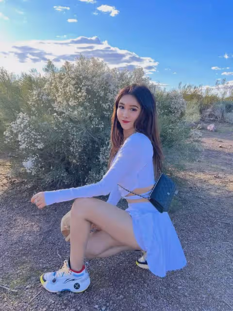 她曾經獨闖NBA,嫁大17歲美國富豪屢傳婚變,如今43歲身材傲人