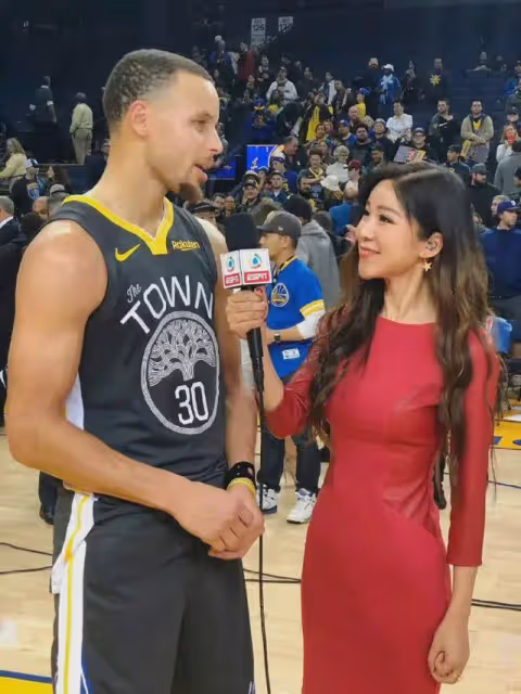她曾經獨闖NBA,嫁大17歲美國富豪屢傳婚變,如今43歲身材傲人