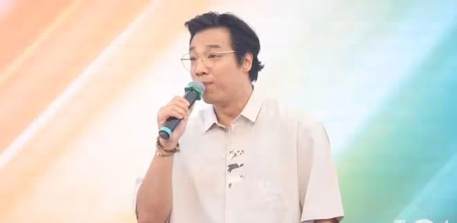 TVB男演員離巢後首個活動笑得開心，稱還沒計劃好做什麼：一切隨緣
