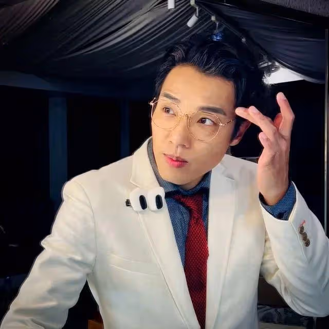 TVB男演員離巢後首個活動笑得開心，稱還沒計劃好做什麼：一切隨緣