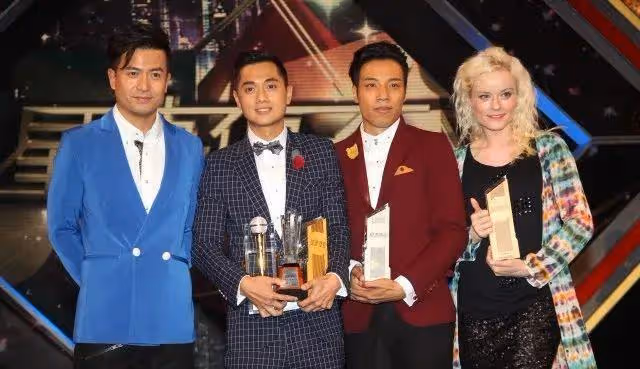 TVB男演員離巢後首個活動笑得開心，稱還沒計劃好做什麼：一切隨緣
