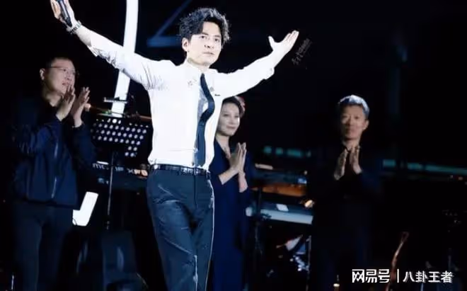 李健喜當爹？孟小蓓半年胖30斤疑懷孕6個月，49歲才後悔曾經丁克