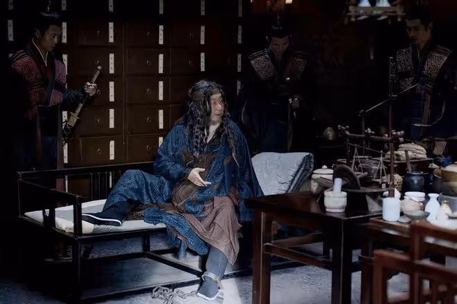 《慶餘年》陳萍萍為什麼要把費介關起來？
