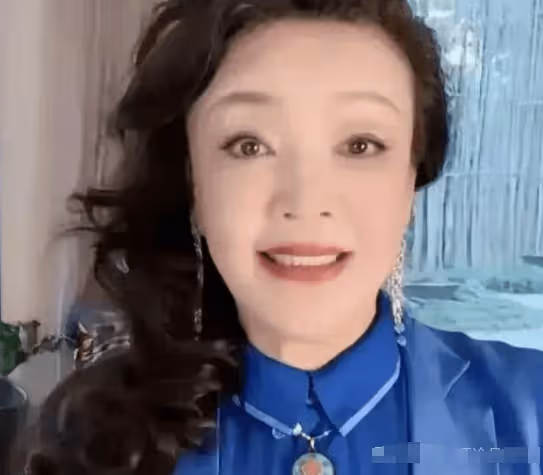 張蘭內涵大S?張蘭直播分享馬筱梅贈的禮物,意外曝光大S從沒叫過媽