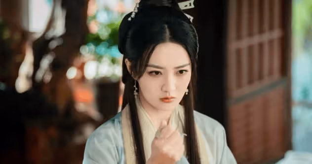 《披荊斬棘的大小姐》:羅愛蓮換臉重生,層層反轉高能不斷