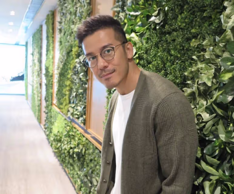 TVB男星沈震軒參加披哥,初舞台團秀個人秀均輸,網友:恐一輪游