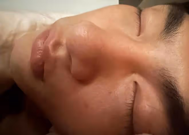 胡文煊被曝孕期出軌,與未成年發生關係,女方曝光其懟臉照