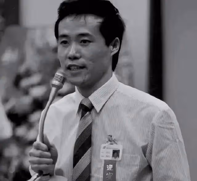 回顧王石：二婚娶小30歲田朴珺，69歲老來得女，如今他幸福嗎？